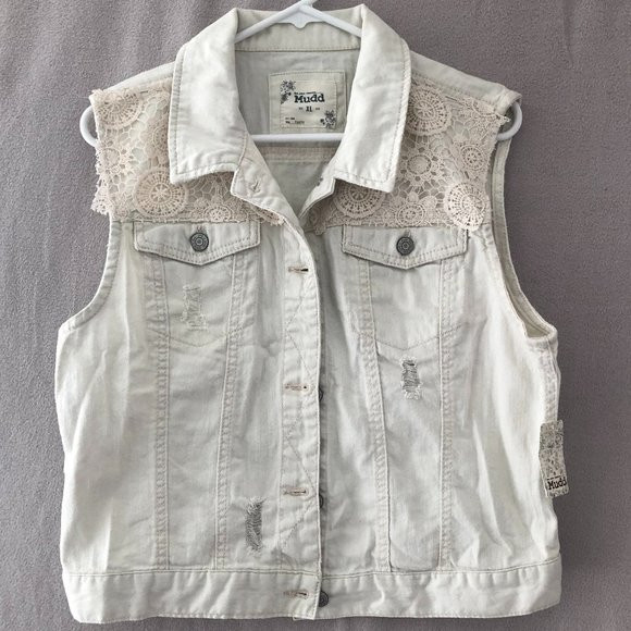 Mudd | Vintage-Chic White Jean Vest with Crocheted Lace Inserts