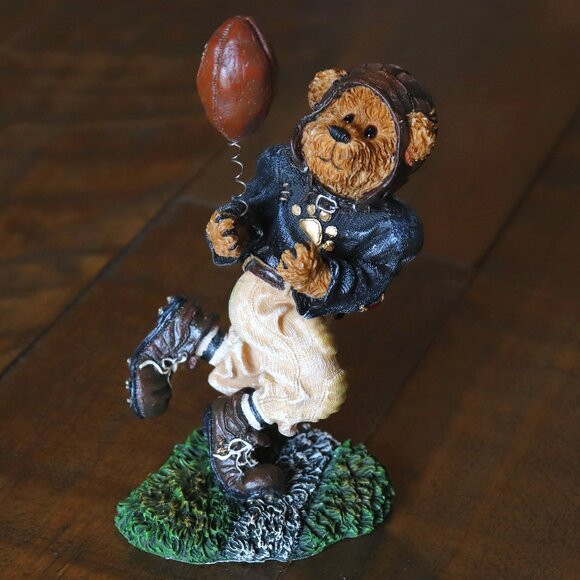 Boyds Bears Collectible Vinny Catch 'Em All Football Figurine